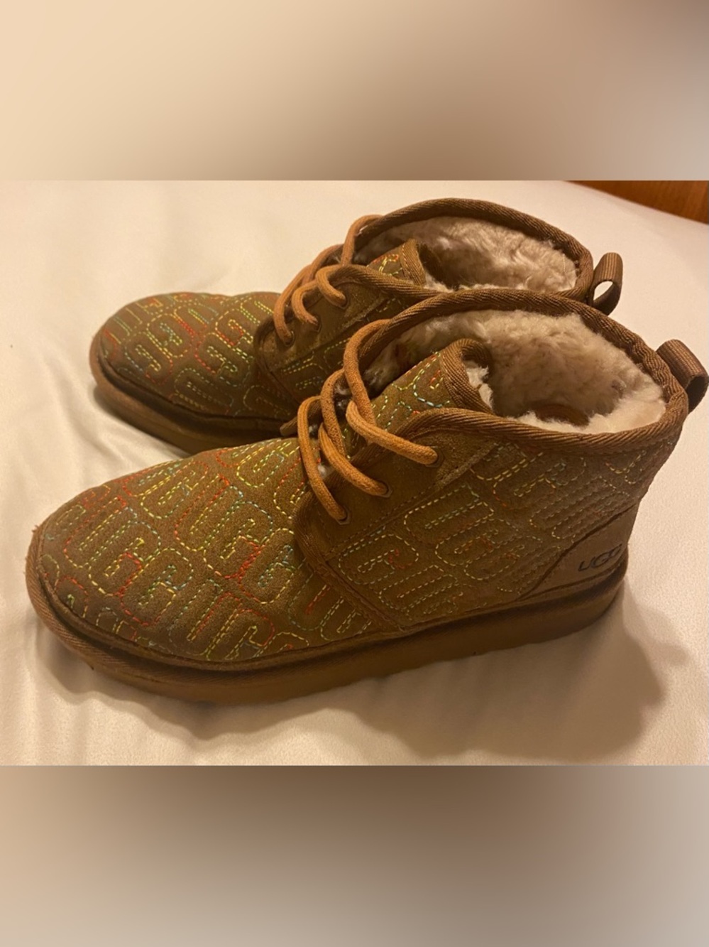 UGG Neumel II Graphic Stitch Chestnut Suede Boots Kids Size 4 Womens 6 Kidcore